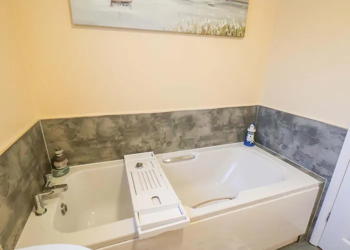 La Rochelle Уитби